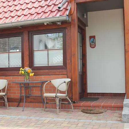 F-1011 Haus 29a Ferienwohnung Nr 01 Apartment Lobbe
