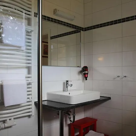 F-1011 Haus 29a Ferienwohnung Nr 01 Apartment Lobbe
